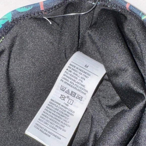 Old Navy Tropical Print High-Waisted Bikini Bottom - Picture 5 of 6